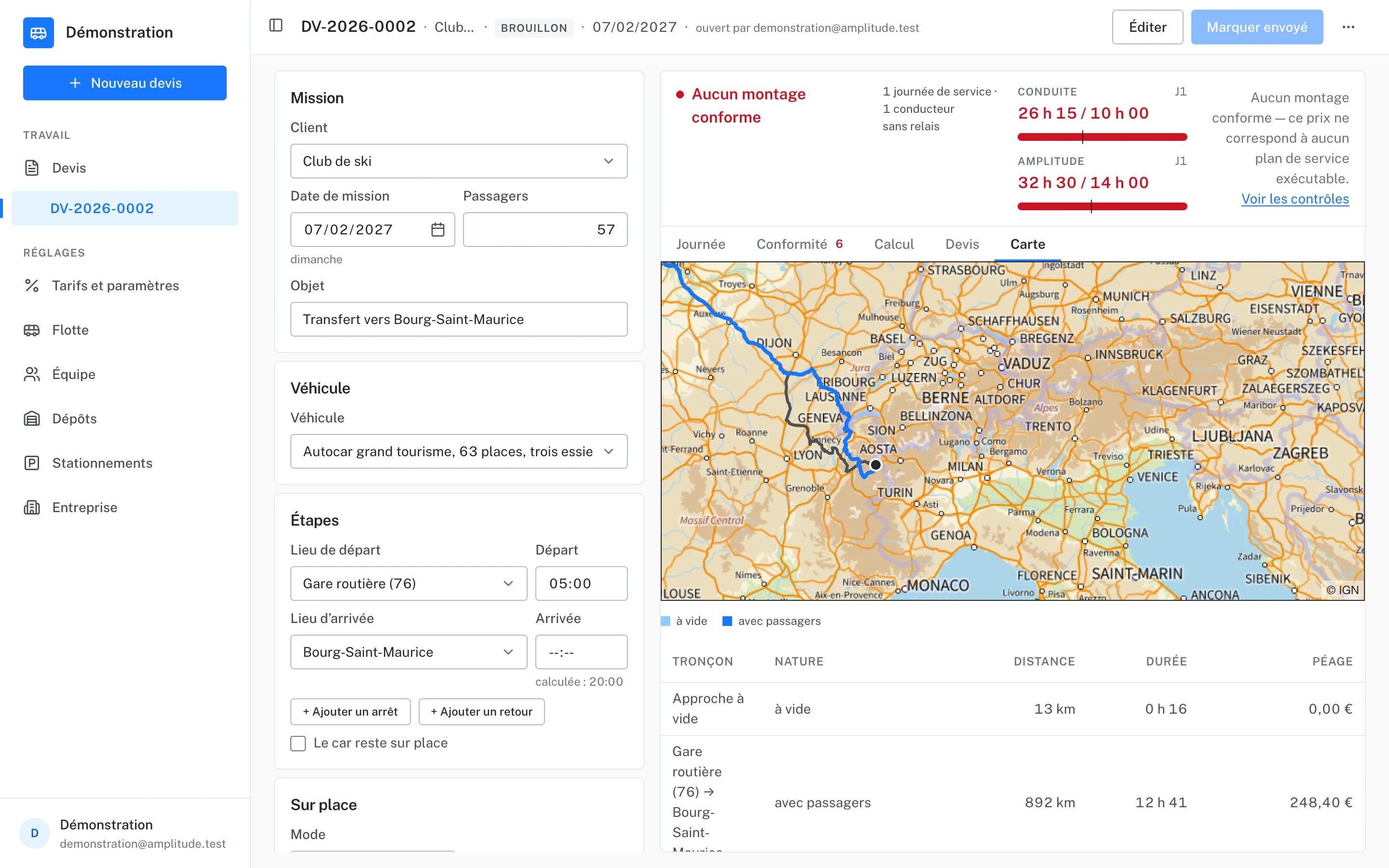 Onglet Carte du transfert vers Bourg-Saint-Maurice : le tracé sur fond cartographique IGN, l’approche à vide et le trajet avec passagers chacun de sa teinte, les points de la mission ; dessous, la légende « à vide, avec passagers » et la table des tronçons.